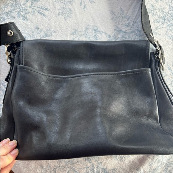 Coach Vintage Leather Legacy Saddle Flap Black City Crossbody Bag 9332 - Picture 4 of 11